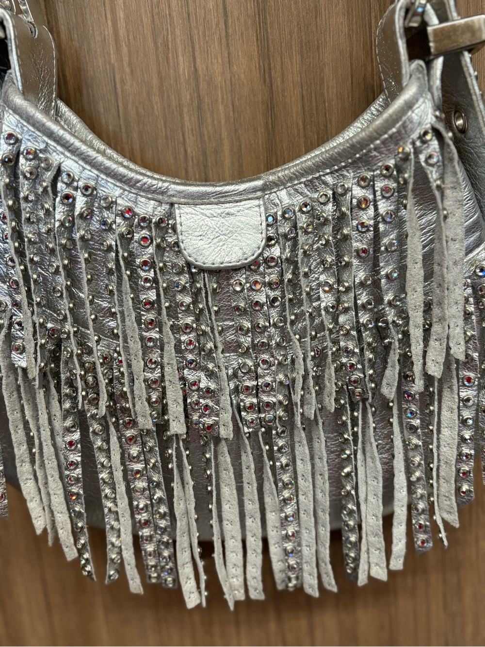 Kippy’s Rare & Unique Embellished Swarovski Crystals Silver Leather Shoulder Bag - Picture 14 of 15